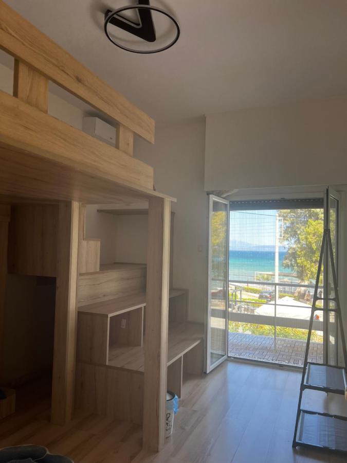 一线海景房seaview Apartment Artemida  Exterior photo